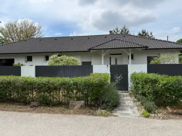 Eladó ingatlan, Szigethalom 6 szoba 160 m² 169.5 M Ft