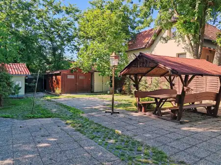 eladó ingatlan, Szigethalom