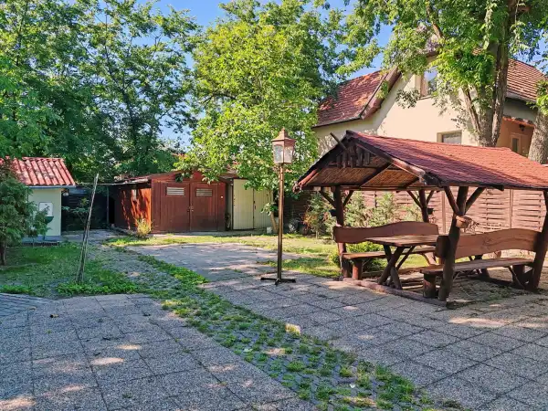 Eladó ingatlan, Szigethalom 2+1 szoba 80 m² 64 M Ft