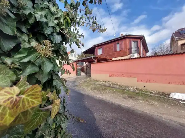 Eladó ingatlan, Szigetszentmiklós 4 szoba 200 m² 119 M Ft