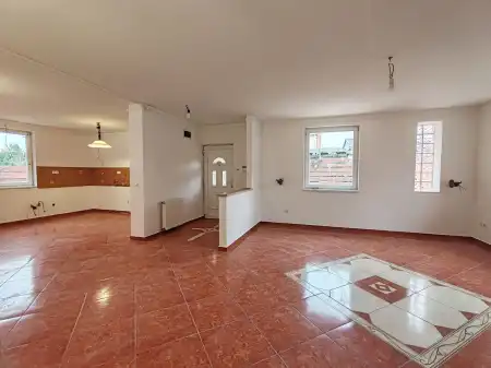 Eladó ingatlan, Szigetszentmiklós 2 szoba 75 m² 79.8 M Ft