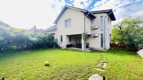 Eladó ingatlan, Szigetszentmiklós 4 szoba 222 m² 119.9 M Ft
