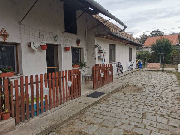 eladó ingatlan, Szob