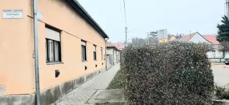 eladó ingatlan, Szob