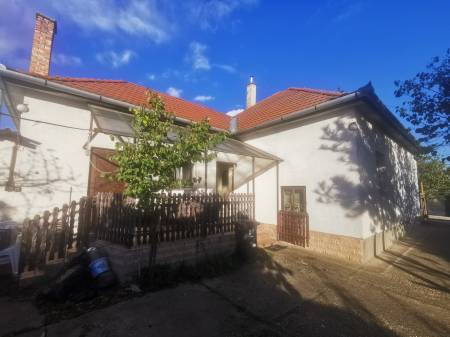 eladó ingatlan, Sződliget