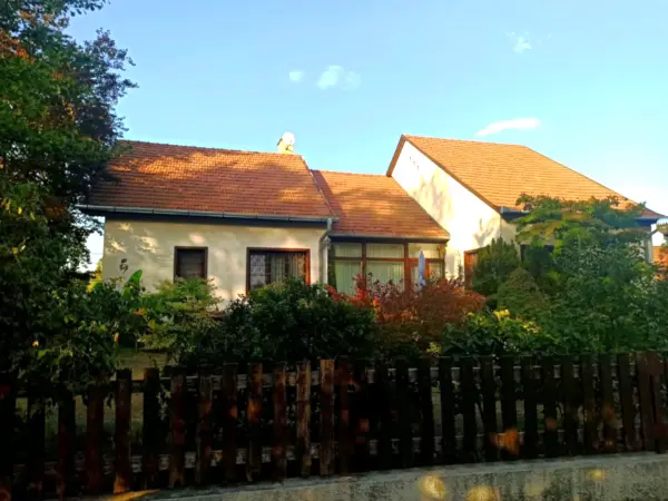 Eladó ingatlan, Sződliget 5 szoba 230 m² 192 M Ft