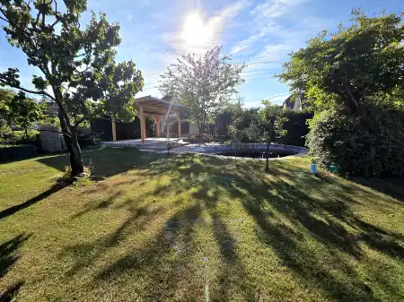 eladó ingatlan, Sződliget
