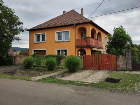 eladó ingatlan, Szokolya