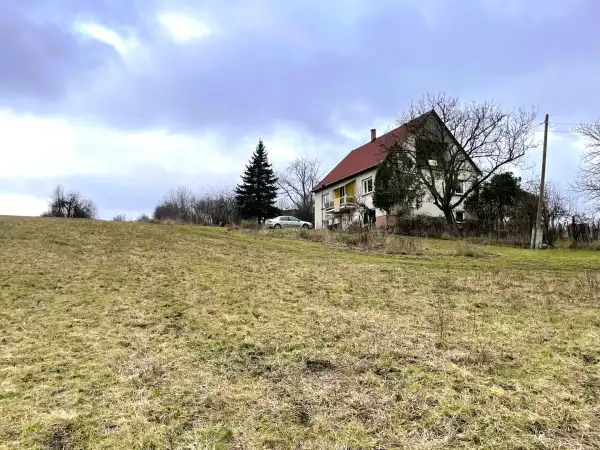 Eladó ingatlan, Szokolya 6 szoba 220 m² 99.9 M Ft