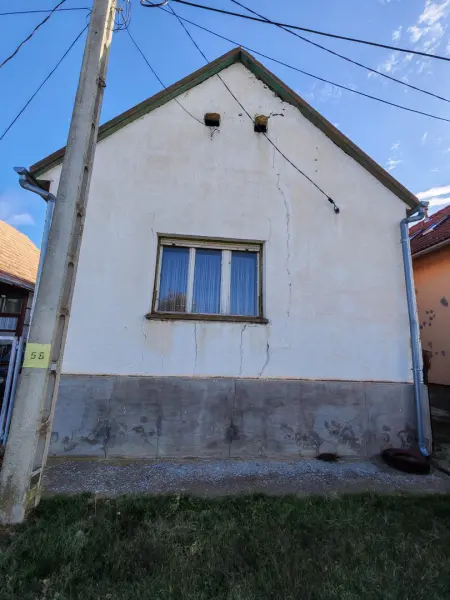 Eladó ingatlan, Szűr 3 szoba 88 m² 8.5 M Ft