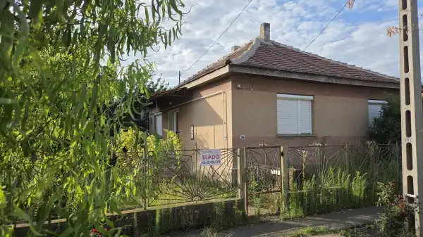 Eladó ingatlan, Taktaszada 3 szoba 93 m² 8.5 M Ft