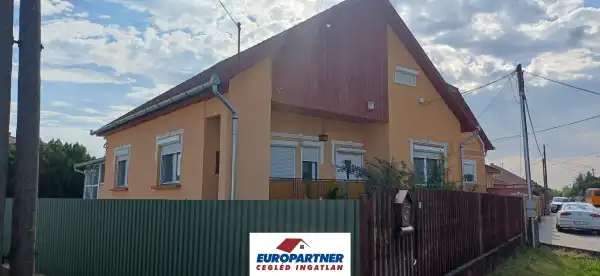 Eladó ingatlan, Tápiószentmárton 3 szoba 130 m² 59.9 M Ft