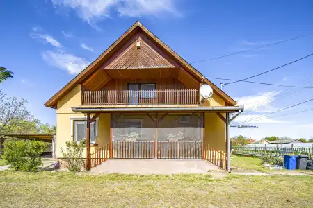 Eladó ingatlan, Tápiószőlős 3 szoba 86 m² 44.9 M Ft