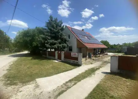 Eladó ingatlan, Tárnok 5 szoba 142 m² 99 M Ft