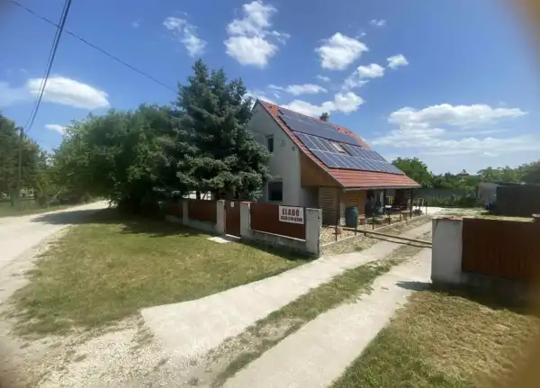 Eladó ingatlan, Tárnok 5 szoba 142 m² 99 M Ft