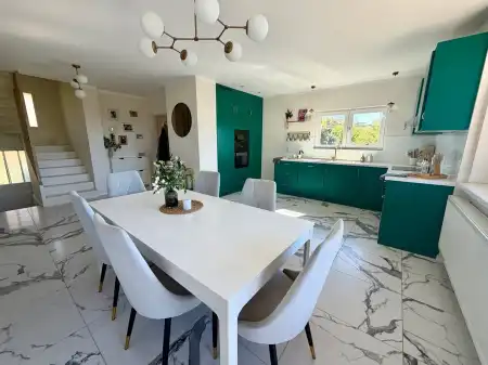 Eladó ingatlan, Tata 5 szoba 210 m² 155 M Ft
