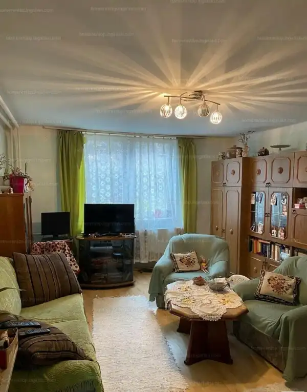 Eladó ingatlan, Tatabánya 4 szoba 134 m² 42 M Ft