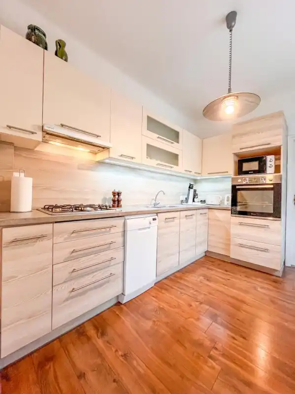 Eladó ingatlan, Tatabánya 3+1 szoba 120 m² 62.5 M Ft