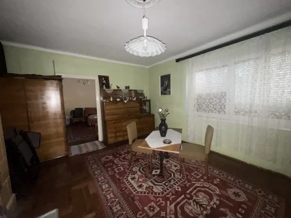 Eladó ingatlan, Tatabánya 2 szoba 70 m² 63.4 M Ft