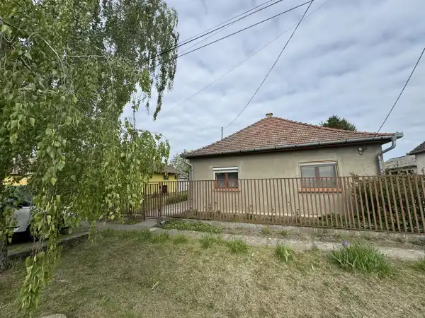 Eladó ingatlan, Tenk 2 szoba 60 m² 22.9 M Ft