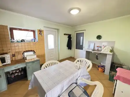 eladó ingatlan, Tenk