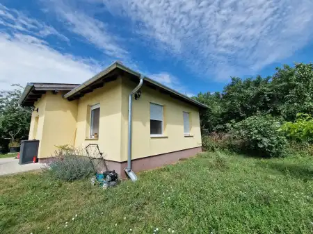 Eladó ingatlan, Tinnye 3 szoba 68 m² 75 M Ft
