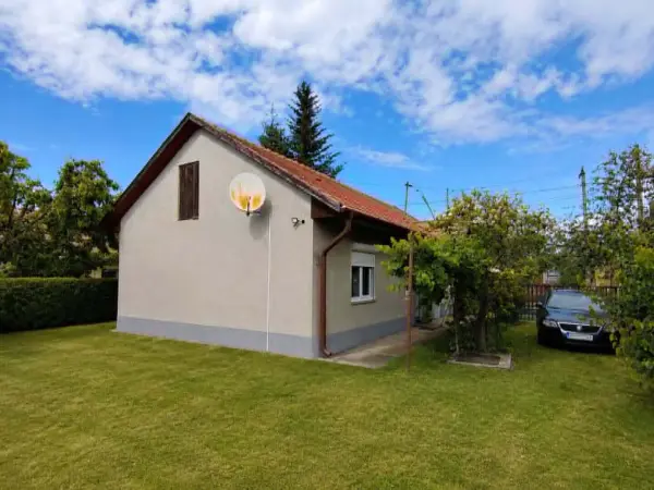 Eladó ingatlan, Tiszafüred 2 szoba 60 m² 38.9 M Ft