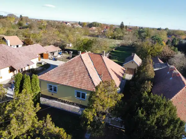 Eladó ingatlan, Tiszanána 4 szoba 125 m² 16.9 M Ft