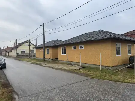 eladó ingatlan, Tura