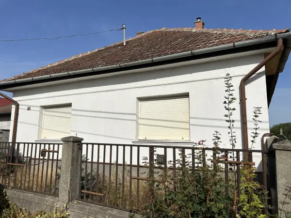 Eladó ingatlan, Tura 3 szoba 92 m² 40 M Ft