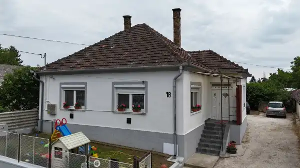 Eladó ingatlan, Türje 2 szoba 76 m² 34.9 M Ft