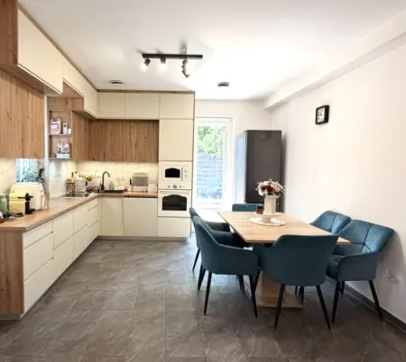 Eladó ingatlan, Újhartyán 2 szoba 67 m² 79.9 M Ft