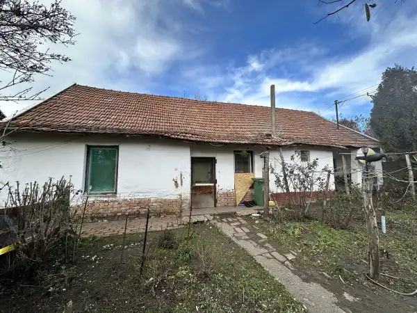 Eladó ingatlan, Újkígyós 2 szoba 76 m² 4.5 M Ft