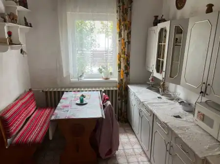 eladó ingatlan, Vác