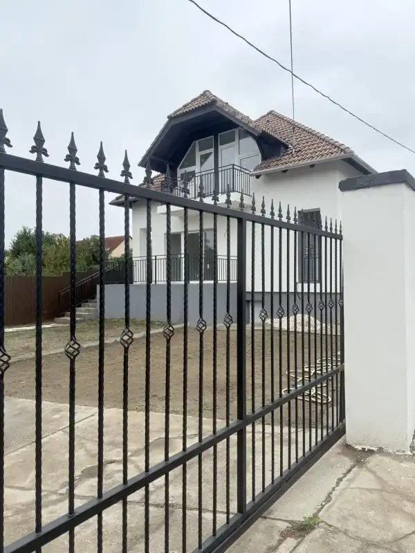 Eladó ingatlan, Vác 5+1 szoba 179 m² 130 M Ft