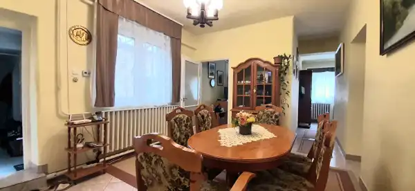 Eladó ingatlan, Vác 4 szoba 100 m² 89.9 M Ft
