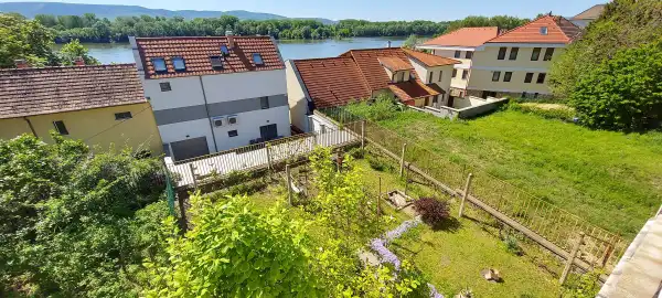 Eladó ingatlan, Vác 2+2 szoba 192 m² 120 M Ft