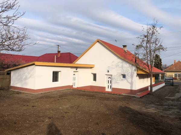 eladó ingatlan, Vácduka