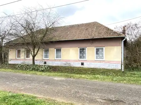 eladó ingatlan, Vámosmikola