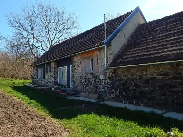 Eladó ingatlan, Várvölgy 1+1 szoba 100 m² 33.9 M Ft