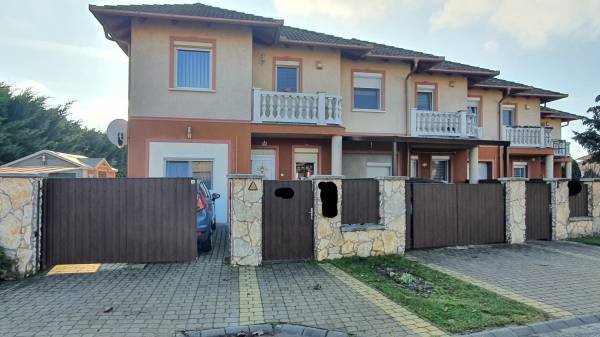 eladó ingatlan, Vecsés