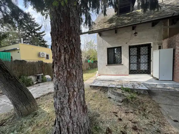 Eladó ingatlan, Velence 2 szoba 40 m² 27.9 M Ft