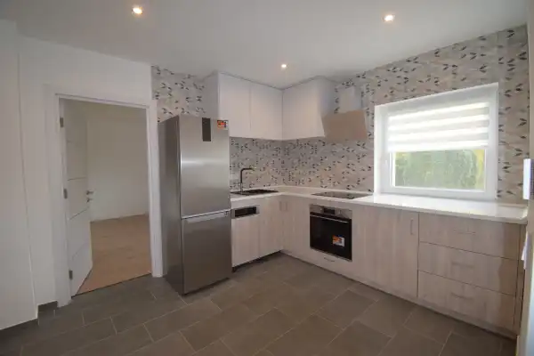 Eladó ingatlan, Velence 2 szoba 65 m² 84.9 M Ft