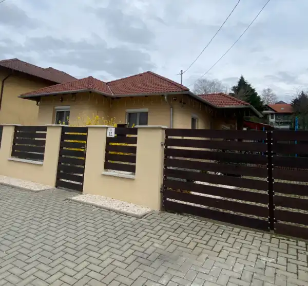 Eladó ingatlan, Veresegyház 4 szoba 126 m² 139.9 M Ft