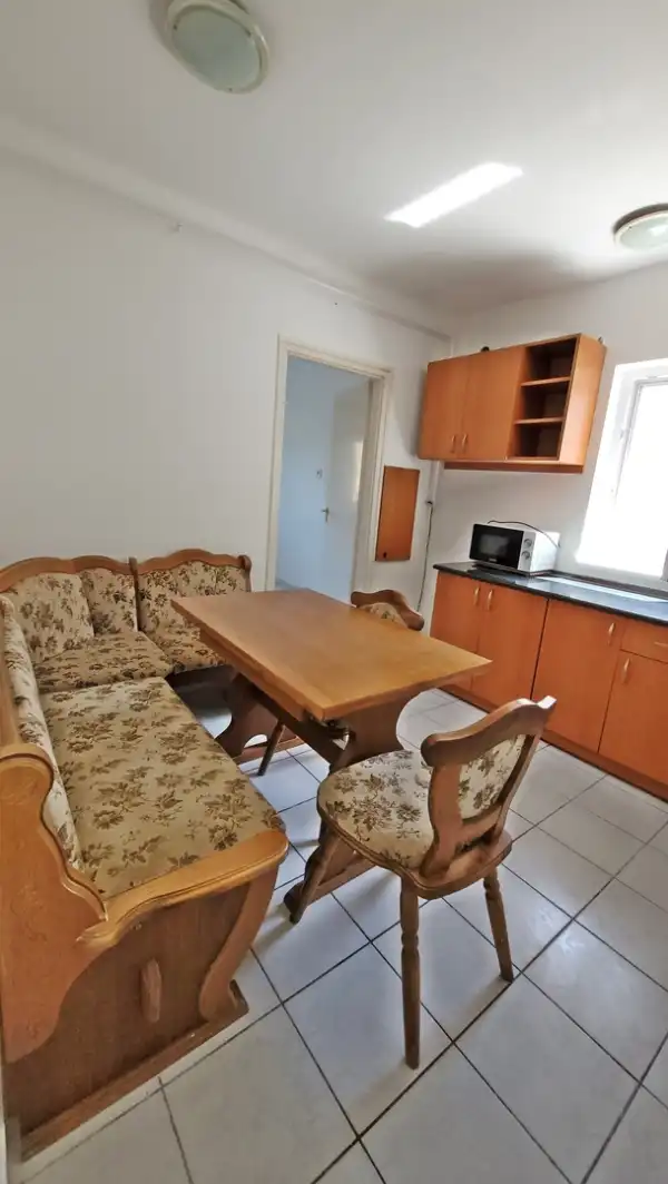 Eladó ingatlan, Veresegyház 6 szoba 170 m² 104.9 M Ft