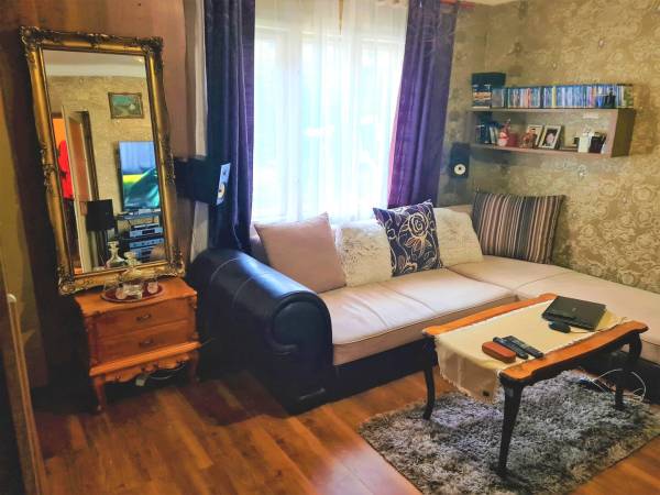 eladó ingatlan, Verőce