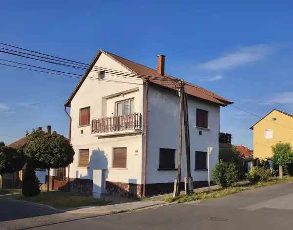 Eladó ingatlan, Zalaegerszeg 6 szoba 162 m² 74.99 M Ft