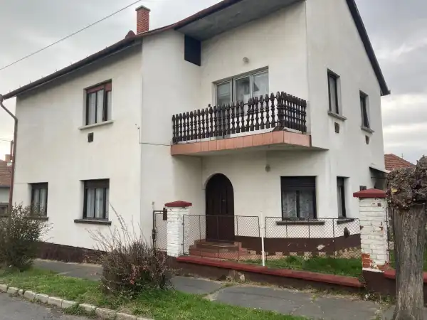 Eladó ingatlan, Zalaegerszeg 6 szoba 162 m² 68 M Ft