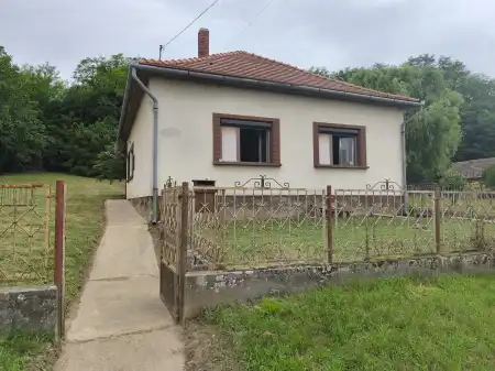 eladó ingatlan, Zalaszentbalázs