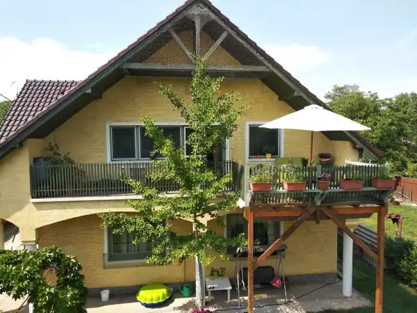 Eladó ingatlan, Zamárdi 8 szoba 240 m² 175 M Ft